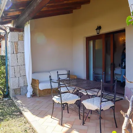 Casa Punta Molara Vakantiehuis *