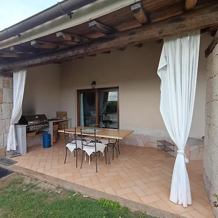 Casa Punta Molara * Monte Petrosu
