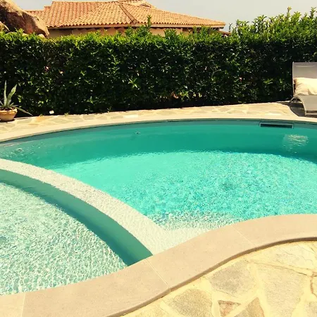 Casa Punta Molara Vakantiehuis Monte Petrosu